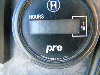 2003-mol-yt200-1404577-44911585