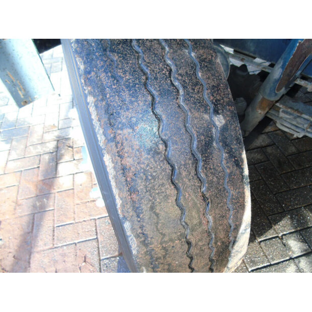 2003 MOL YT200-44911593