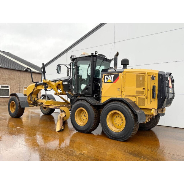 2018 Caterpillar 140M3-44911601