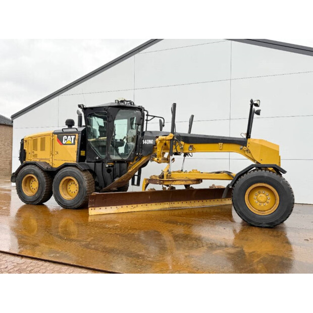 2018 Caterpillar 140M3-44911604