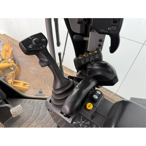 2018 Caterpillar 140M3-44911608