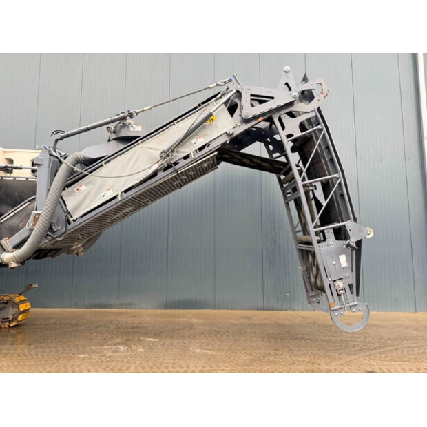 2018 Wirtgen W200I-44911794