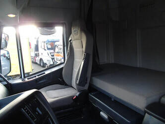 2017-iveco-stralis-480-1404596-44912286