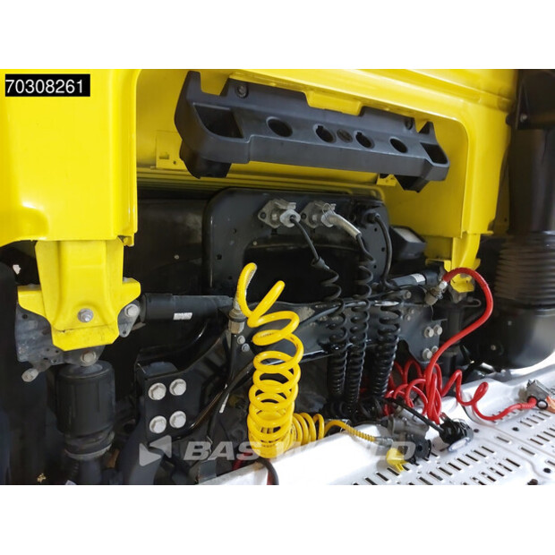 2019 داف XF 530-44912474