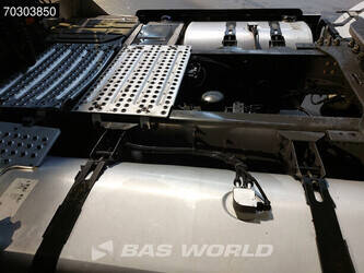 2015-renault-t520-1404604-44912614