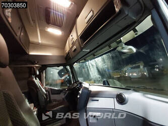 2015-renault-t520-1404604-44912629