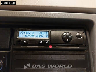 2015-renault-t520-1404604-44912635