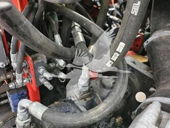 2011-sandvik-dx800-44921089