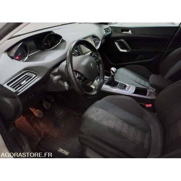 2016 بيجو 308-44925492