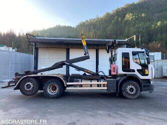 2011-renault-premium-1404284-44925564