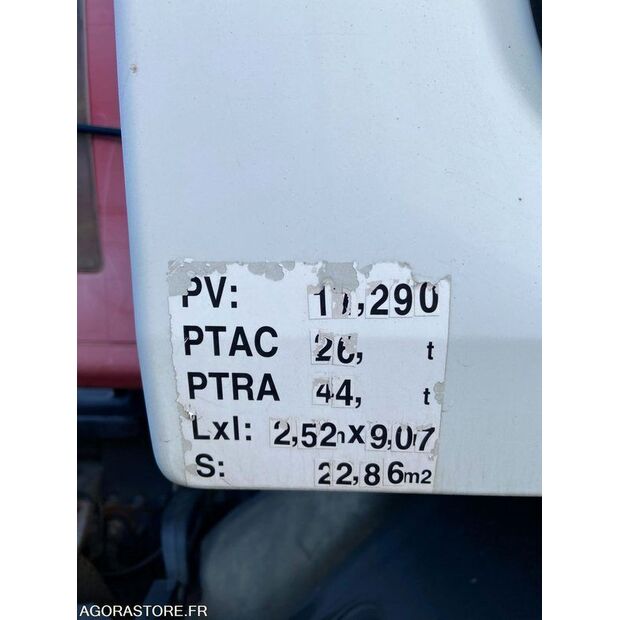 2011 Renault PREMIUM-44925576