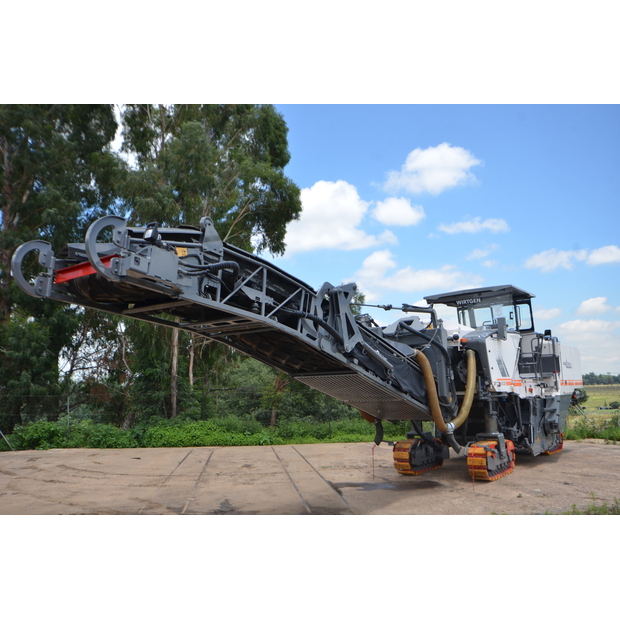 2017 فيرتجين W220-44925667