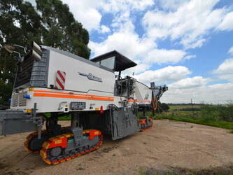 2017-wirtgen-w220-44925670