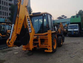 2026-jcb-3dx-1404666-44932698
