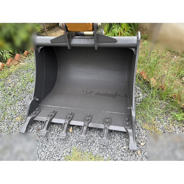 2026 CASE 851NX CP-44933438