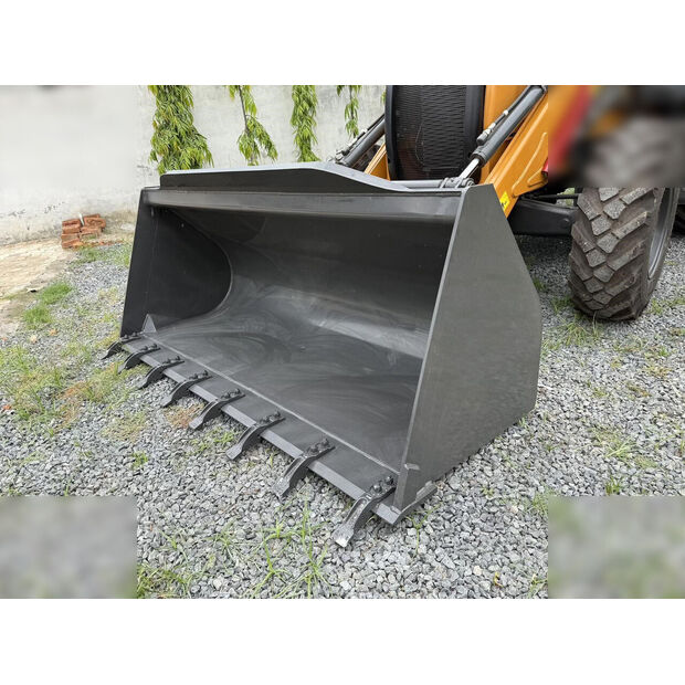 2026 CASE 851NX CP-44933439