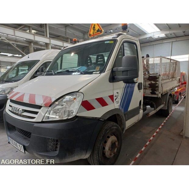 2008 Iveco 65C18-44938762