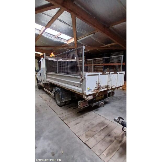 2001 Iveco 35C11-44938775