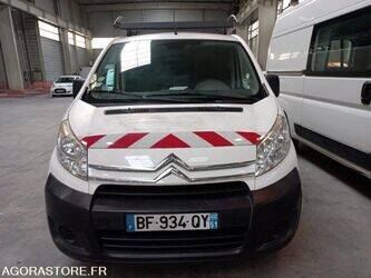 2011-citroen-jumpy-1404723-44938780