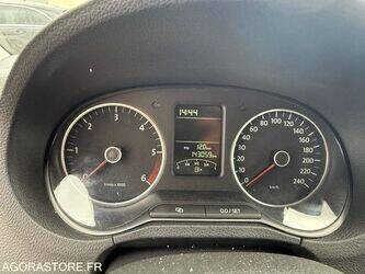 volkswagen-polo-1404726-44938836