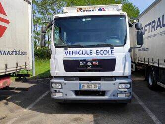 Image de Camions à bâches 2010 MAN 19.290