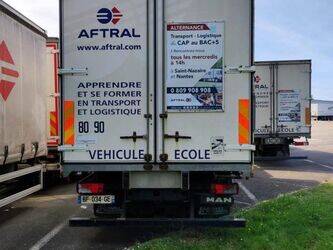 2010-man-19-290-1404729-44938882