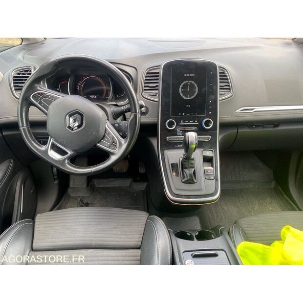 2020 Renault Megane-44938929