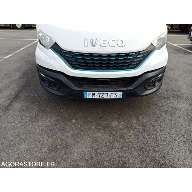2019 Iveco 35S14N-44938949