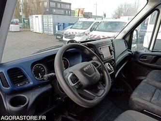 2019-iveco-35s14n-1404737-44938951