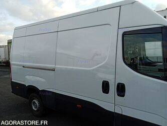 2019-iveco-35s14n-1404737-44938959