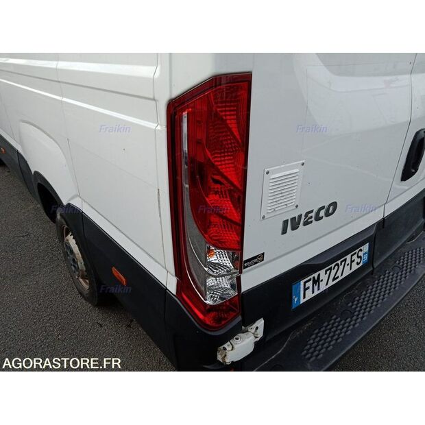 2019 Iveco 35S14N-44938967