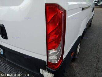 2019-iveco-35s14n-1404737-44938968