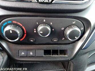 2019-iveco-35s14n-1404737-44938978