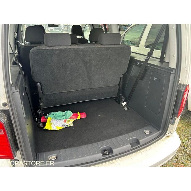 2016 فولكس فاجن Caddy-44939024