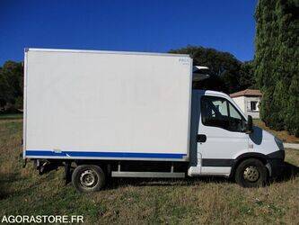 2013-iveco-daily-1404744-44939055