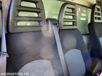 2013-iveco-daily-1404744-44939089