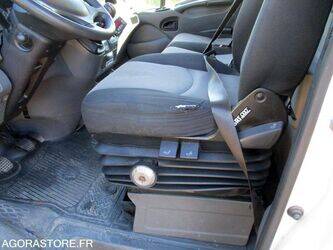 2013-iveco-daily-1404744-44939094