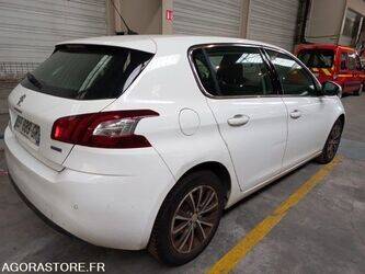 2016-peugeot-308-1404644-44939133