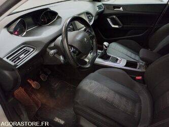 2016-peugeot-308-1404644-44939138