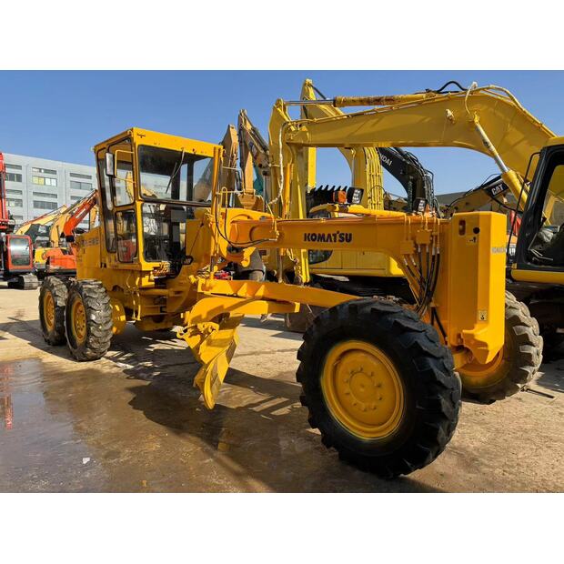 2023 كوماتسو GD511-44939643