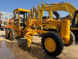 2023-komatsu-gd511-44939643