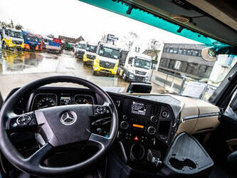 2019-mercedes-benz-actros-1848-ls-44939936