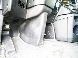 2019-mercedes-benz-actros-1848-ls-44939941