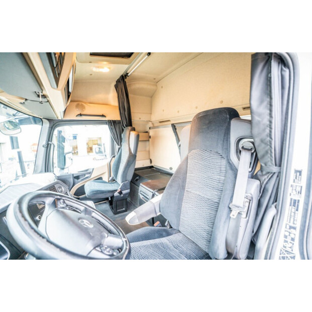 2019 Mercedes-Benz Actros 1848 LS-44939982