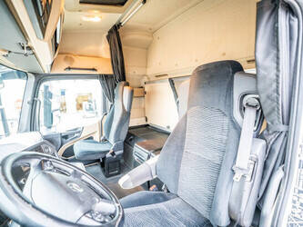 2019-mercedes-benz-actros-1848-ls-1404769-44939982