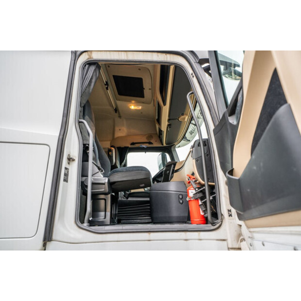 2019 Mercedes-Benz Actros 1848 LS-44939983