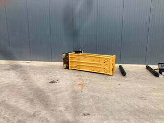 2025-smitma-s140-1404810-44940311