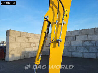 2024-komatsu-pc55mr-5e0-44940691