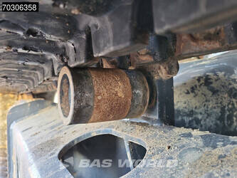 2024-komatsu-pc55mr-5e0-44940705