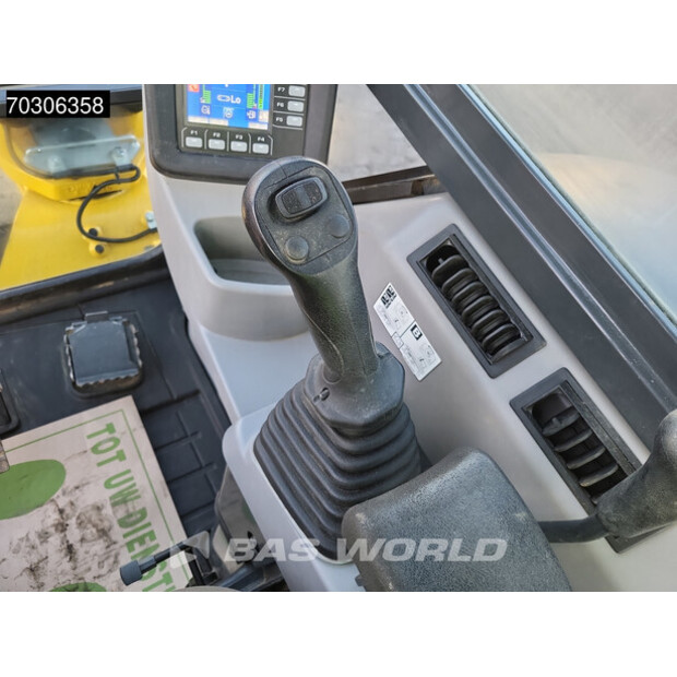 2024 Komatsu PC55MR-5E0-44940713